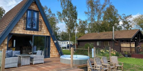 Widgeon Bespoke Cabin, Lincoln
