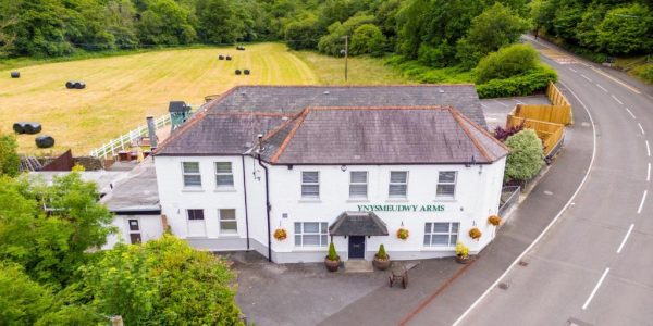 Your Own Pub Experience 8 Bedroom Accommodation, Wales