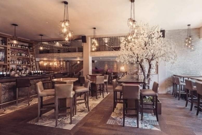 421995390 470945632258788 2234100342970485117 n