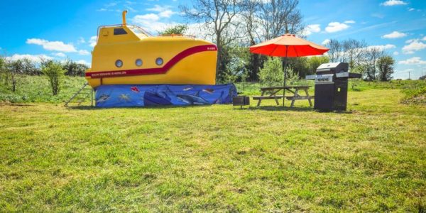 The Yellow Submarine, Somerset