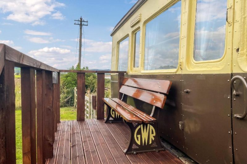 750974148