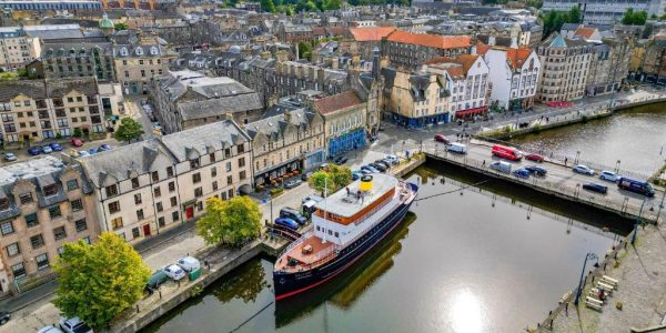 751843296