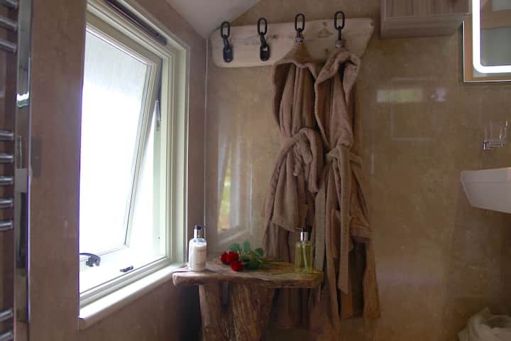 77cc4e37 23ed 4b85 9ce9 8d3603d8e198