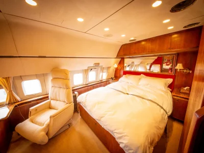 7b860d5a 9849 44aa a083 1167031826e9