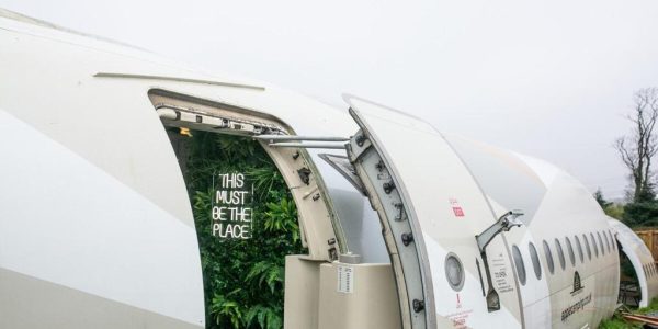 Private Airbus A320 Hot Tub Jet Stay, Wales