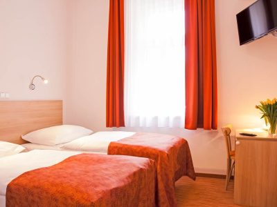 PRG 78006 Ambiance 0218 06