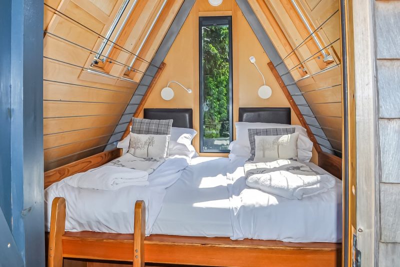 STRL LP24973 IN04A 23