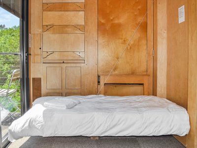 STRL LP24973 IN05B 23