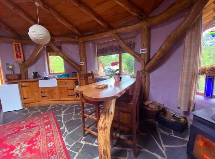 b931a6d6 4cbb 45e8 949f 7b3bedbda3c2 1