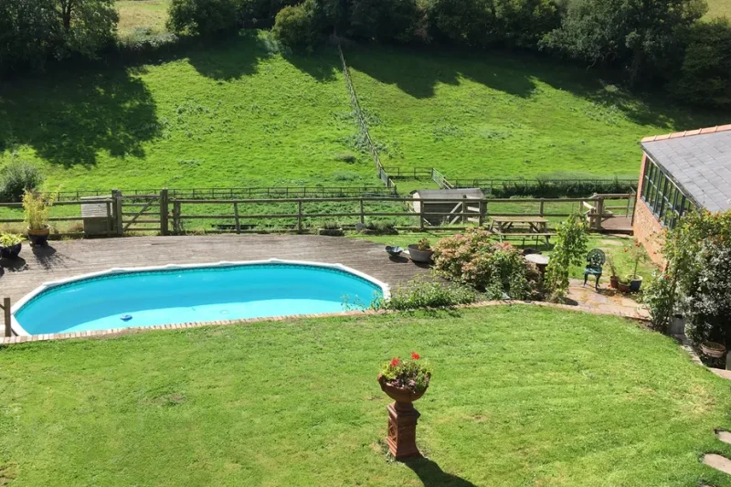 hero sc 15409792741997 993207 101