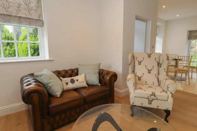 hero sc 1711463895 1153195 3