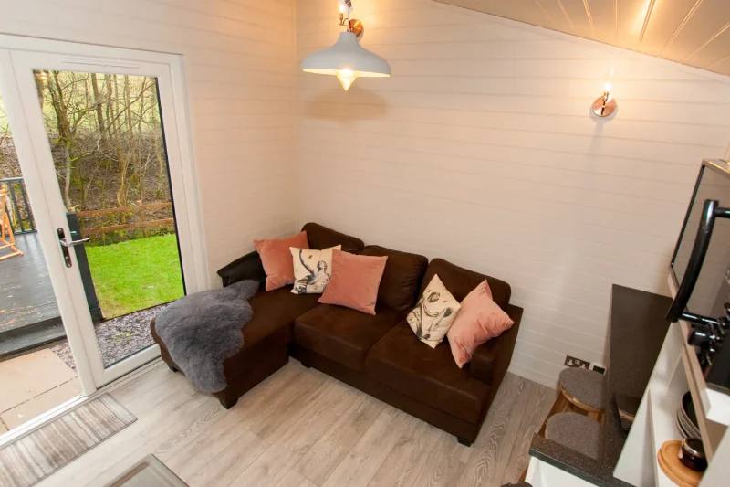 sc 15396082902772 973959 019